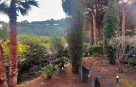 Stunning apartment with private garden, parking space and storage room for 475,000 €
