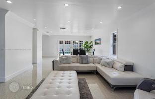 4-bedroom house 278 m² in Miami for $950,000