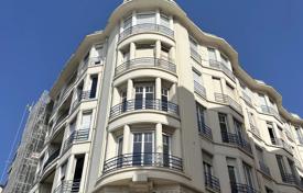 2-bedroom apartment in Cannes. Price on request