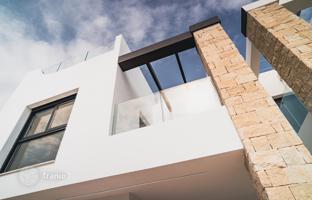 4-bedroom villa 121 m² in Orihuela Costa for 700,000 €