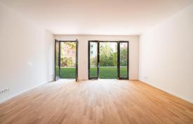 Magnificent corner apartment with a private garden in Wilmersdorf, Berlin, Germany for 669,000 €