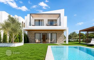 4-bedroom villa 150 m² in Chaniotis for 530,000 €