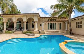 Comfortable villa with a pool, a garage and a terrace, Miami, USA for $1,780,000