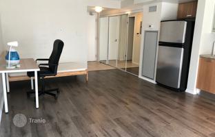 3-bedroom apartment in Grenville Street for C$751,000