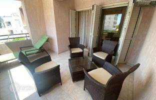 3-bedroom apartment 135 m² in Mouttagiaka for 500,000 €