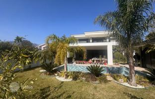 Modern villa with a pool and a garden in Camyuva, Antalya, Türkiye for 80,215,000 TRY