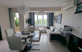 Stylish one-bedroom apartment, 150 m from the beach in Obzor for 70,000 €