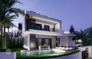 4-bedroom villa 292 m² in Panorama for 1,200,000 €