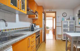 Spacious apartment in a complex with a gym, Madrid for 539,000 €