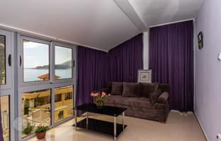 1-bedroom apartment 48 m² in Rafailovići for 158,000 €