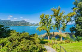 Villa – Ranco, Lombardy, Italy. Price on request