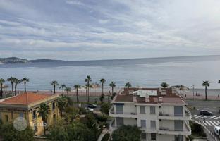 Two-bedroom apartment with sea views in the Californie area of ​​Nice, Côte d'Azur, France. Price below market! for 380,000 €