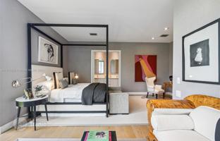 4-bedroom house 472 m² in Miami for $6,250,000