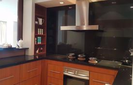 3-bedroom apartments in condo in Pathum Wan for $4,300 per week
