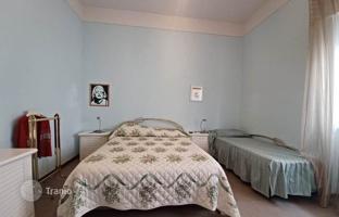 4-bedroom apartment 160 m² in Camaiore for 770,000 €