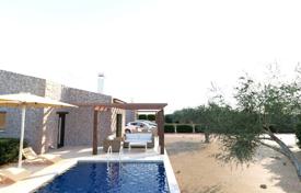 Two new villas with swimming pools and gardens in the Peloponnese, Greece for 400,000 €