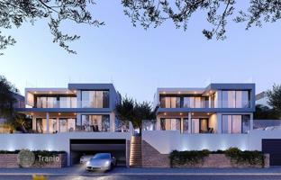 4-bedroom villa 304 m² in Kissonerga for 1,050,000 €