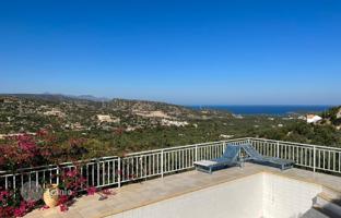 3-bedroom villa 200 m² in Kalo Chorio for 600,000 €