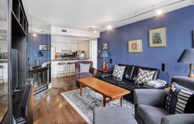 Apartment – King Street, Old Toronto, Toronto,  Ontario,   Canada for C$959,000