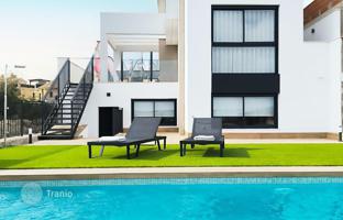 6-bedroom villa 436 m² in Algorfa for 965,000 €