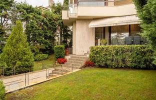 5-bedroom house 400 m² in Panorama for 700,000 €