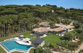 8-bedroom villa in Saint-Tropez. Price on request