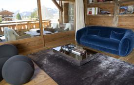 Premium chalet with a garage near a golf course and a ski lift, Mont d`Arboir, France. Price on request