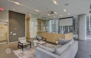 2-bedroom apartment in Grenville Street for C$1,187,000
