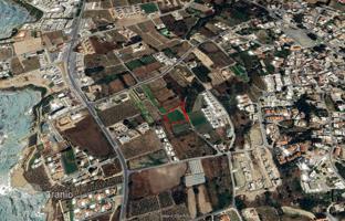 Land plot in Paphos for 850,000 €