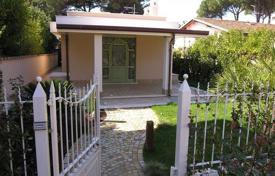 New two-storey villa in the center of Forte dei Marmi, Tuscany, Italy for 850,000 €