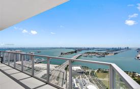Four-room apartment with a beautiful view of the ocean and the city in Miami, Florida, USA for $1,150,000
