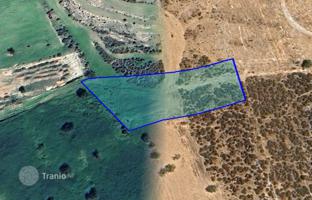 Land plot 5,128 m² in Kato Polemidia for 400,000 €