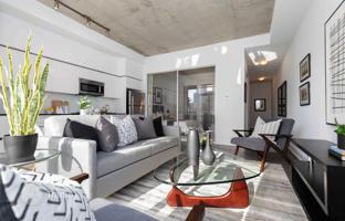 2-bedroom apartment in Adelaide Street West for C$1,254,000