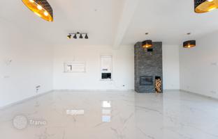 3-bedroom house 198 m² in Primorje-Gorski Kotar County for 1,200,000 €
