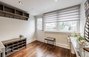 3-bedroom townhouse in Dundas Street East for C$1,404,000