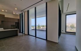 Apartments by the sea for 2,400,000 €