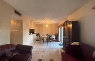 3-bedroom house 152 m² in Palmetto Bay for $300,000