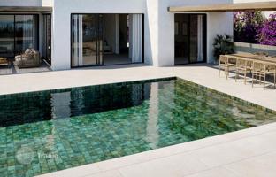 New villas with pools and mountain views in Finestrat, Alicante, Spain for From 485,000 €