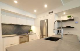 Apartment – Bay Street, Old Toronto, Toronto,  Ontario,   Canada for C$1,291,000