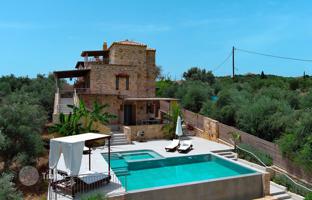 Three-storey villa with a pool and sea views in Koroni, Peloponnese, Greece for 790,000 €