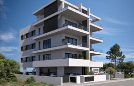 Low-rise residence with a parking, Mesa Getonia, Cyprus for From 580,000 €