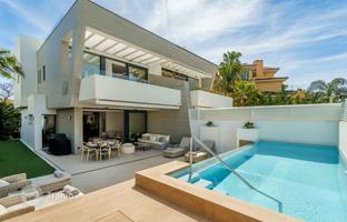 5-bedroom villa 432 m² in Marbella for 2,675,000 €