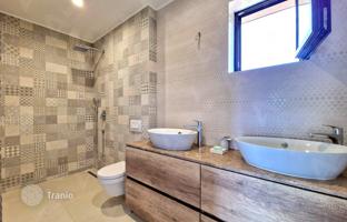 3-bedroom villa 360 m² in Žukovica for 790,000 €