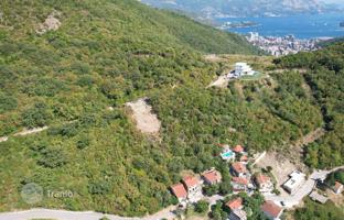 Land plot 1,000 m² in Prijevor for 165,000 €