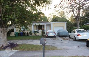 2-bedroom house 153 m² in Miami for $420,000