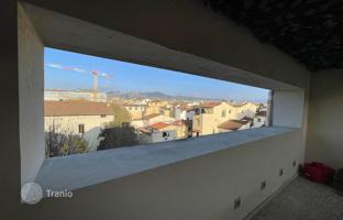 3-bedroom apartment 140 m² in Florence for 1,200,000 €