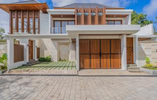 4-bedroom villa 566 m² in South Kuta for $534,000