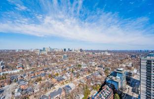 4-bedroom apartment in Old Toronto for C$1,181,000