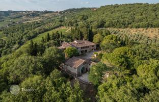 9-bedroom country house 1,845 m² in Siena for 5,950,000 €