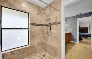 5-bedroom house 321 m² in Miami for $1,103,000